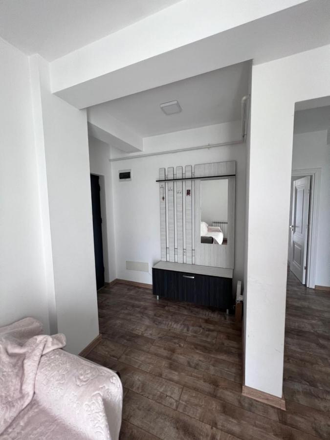 Nesta Apartament Apartment ฟาลติเชน ภายนอก รูปภาพ